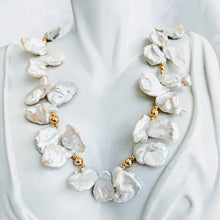 Load image into Gallery viewer, Keshi pearl and gold ball necklace