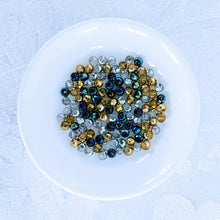Load image into Gallery viewer, Single Pearl Sparkle Necklaces (Six colors to choose from)