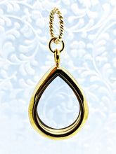 Load image into Gallery viewer, Stainless Steel Floating Glass Locket Pendant