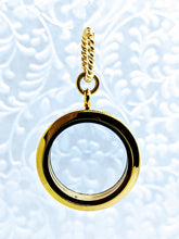 Load image into Gallery viewer, Stainless Steel Floating Glass Locket Pendant