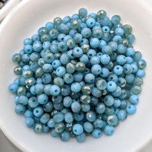 Load image into Gallery viewer, Single Pearl Sparkle bracelet ( 17 colors to choose from )