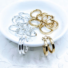 Load image into Gallery viewer, Ear hugger hoop earrings