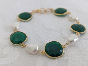 Faceted Green Onyx and pearl bracelet