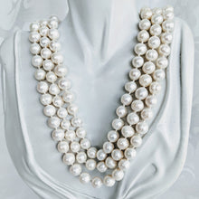 Load image into Gallery viewer, Long cultured freshwater pearl (10mm) necklace

