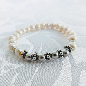 Freshwater pearl with Satin Sterling balls