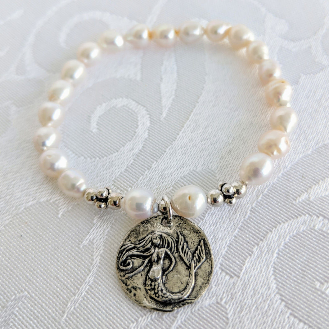 Baby Baroque Pearl bracelet with Pewter Mermaid charm