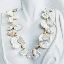 Load image into Gallery viewer, Keshi pearl and gold ball necklace
