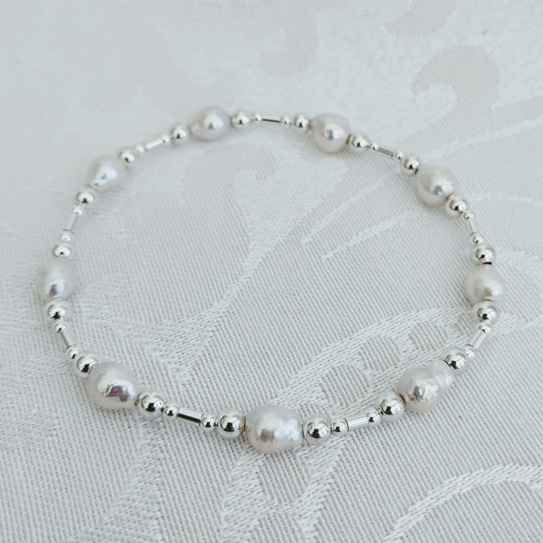 Baby Baroque pearl and silver bracelet