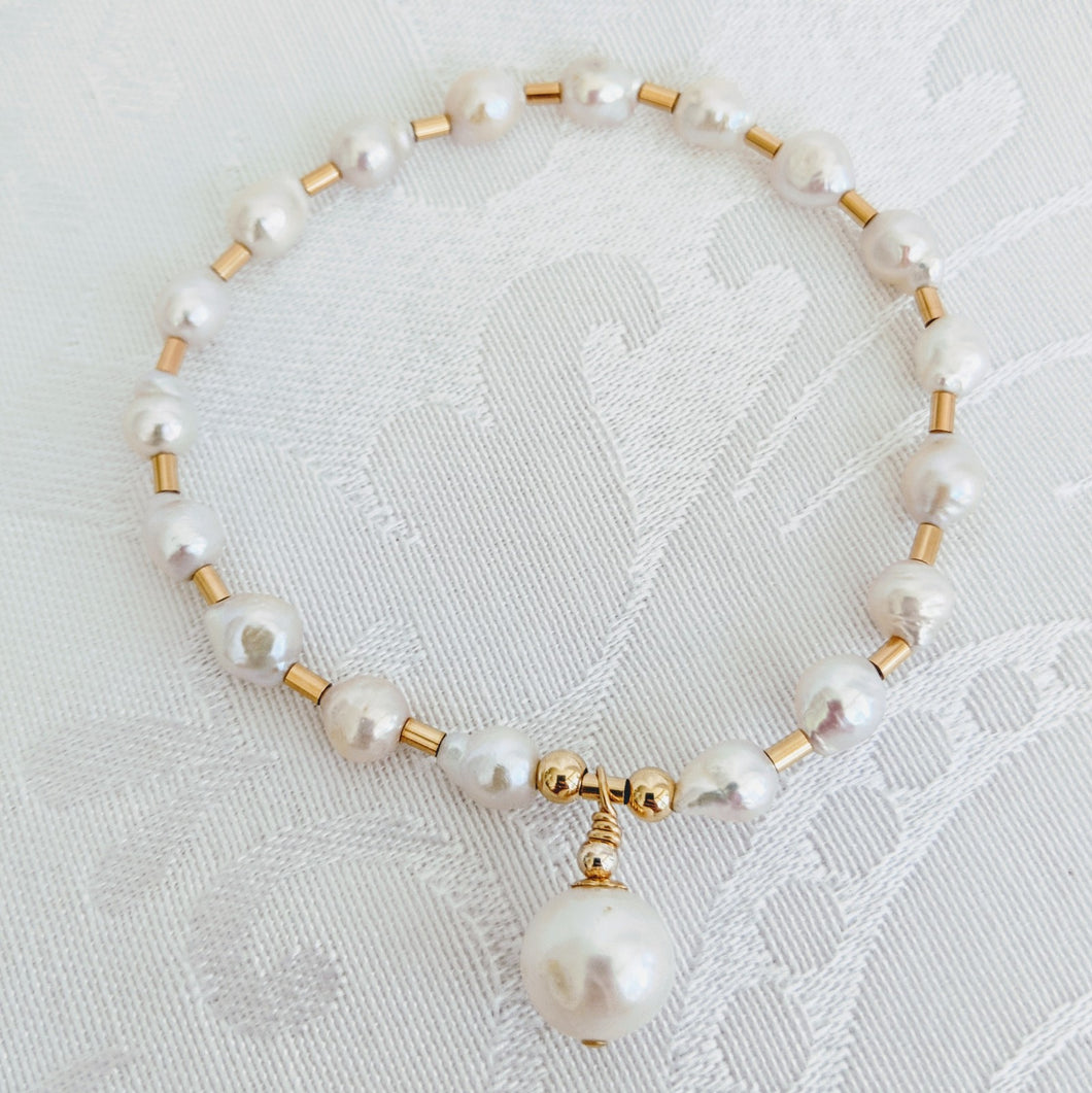 Baby Baroque freshwater pearl drop bracelet