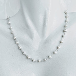 Pearl chain necklace with detachable tassel