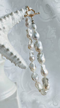 Load image into Gallery viewer, Stunning Baroque cultured freshwater pearl necklace

