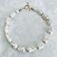 Load image into Gallery viewer, Stunning Baroque cultured freshwater pearl necklace
