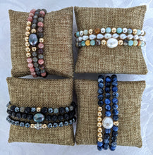 Load image into Gallery viewer, Noma 8 - The Lieux bracelet
