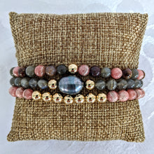 Load image into Gallery viewer, Noma 4 - The Coeur bracelet
