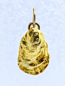 Oyster shell pendant (available in pewter or gold plate over pewter)