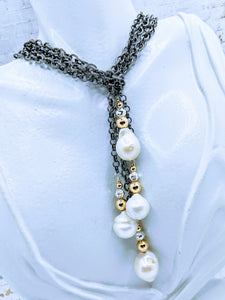 Gunmetal chain and pearl lariat - 43"
