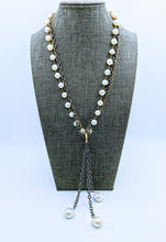 Load image into Gallery viewer, Gunmetal triple chain with Pearl - 20&quot;
