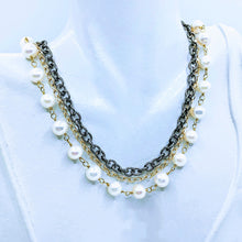 Load image into Gallery viewer, Gunmetal triple chain with Pearl - 20&quot;
