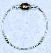 Load image into Gallery viewer, Single Tahitian or Freshwater pearl tube bracelets
