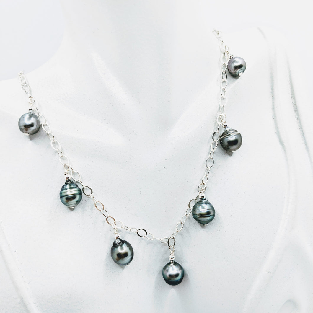 Tahitian multi-pearl drop necklace
