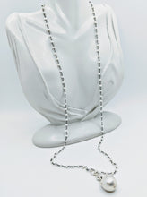 Load image into Gallery viewer, Blackened Sterling silver pearl chain with Baroque pearl pendent
