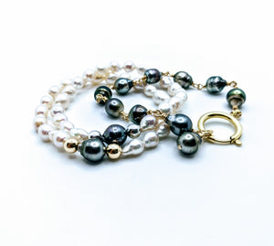 Hand-wired Tahitian pearl bracelet