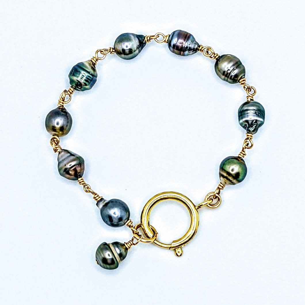 Hand-wired Tahitian pearl bracelet