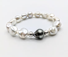 Load image into Gallery viewer, Single Tahitian and Keshi freshwater pearl bracelet
