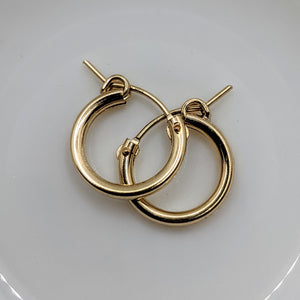 Ear hugger hoop earrings
