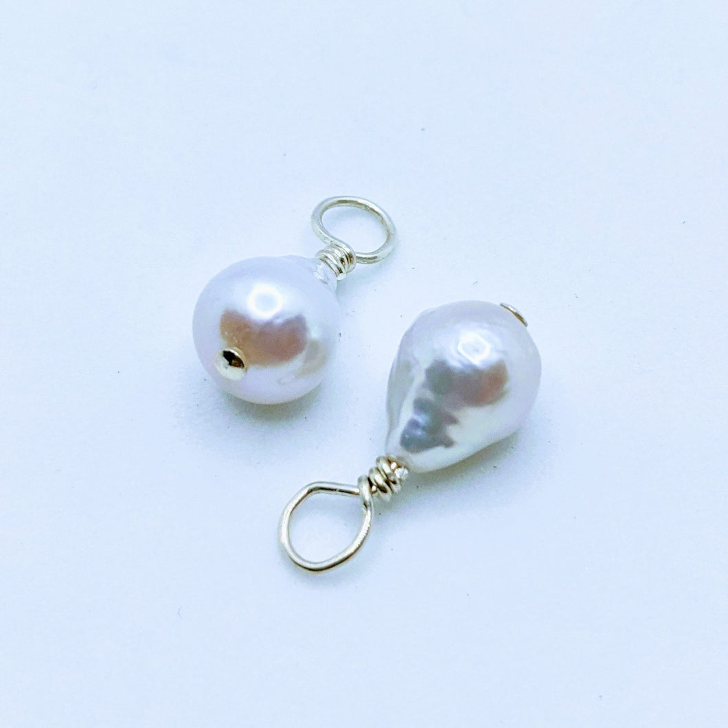 Bits & pieces - baby Baroque pearl charms