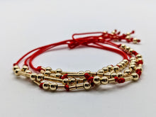 Load image into Gallery viewer, Morse code bracelet (spells Cougars)!!
