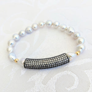 Baby Baroque freshwater pearl with black cubic zirconium bar bracelet