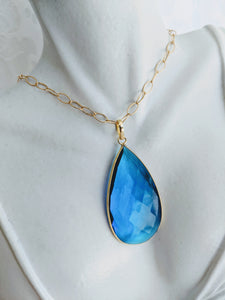 Pearl chain with faceted pendant (shown with Labradorite) See other colors.
