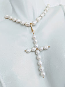 Baby Baroque freshwater pearl cross