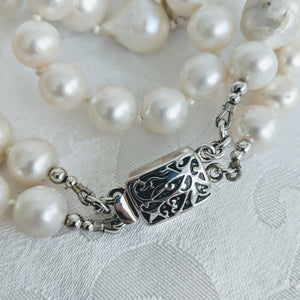 Double strand cultured freshwater pearl necklace