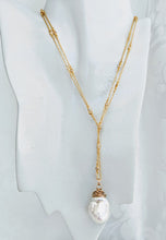 Load image into Gallery viewer, Gold vermeil cubic zirconia chain with wrapped Baroque Pendant
