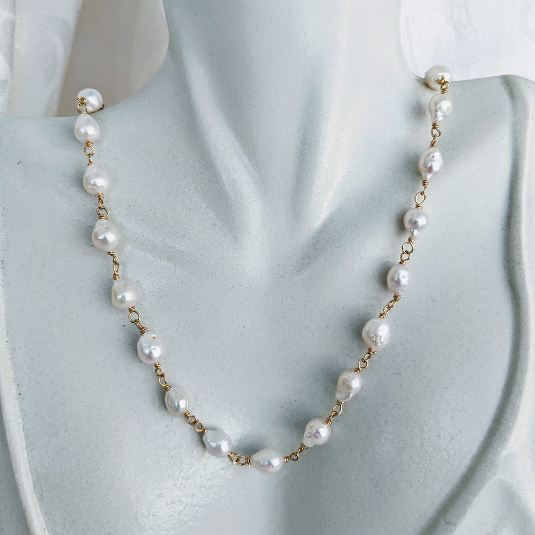Baby Baroque freshwater pearl hand-link necklace